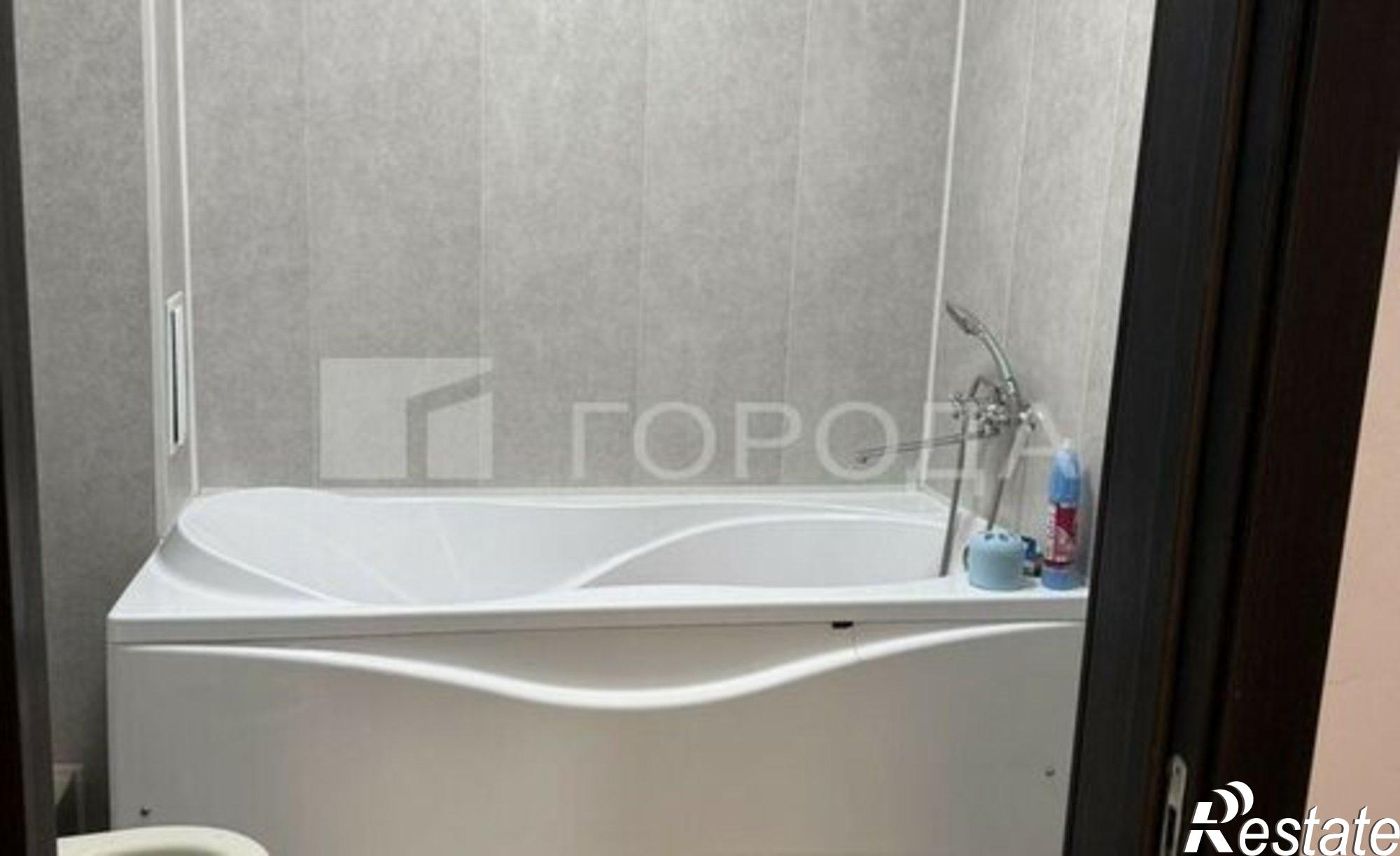 Купить квартиру за 3 980 000 рублей на улица Виктора Уса, 13