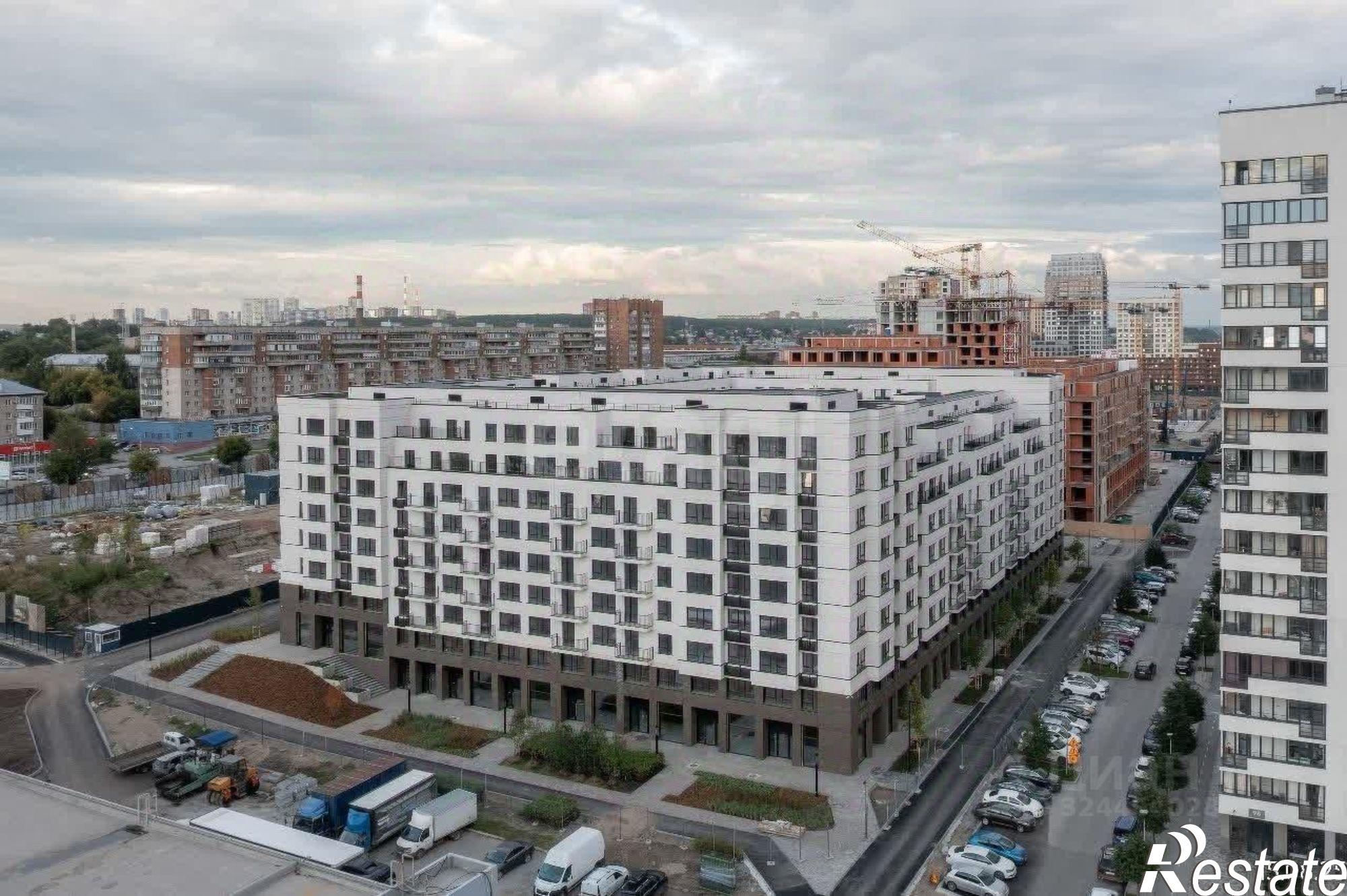 Купить квартиру за 10 000 000 рублей на Большевистская улица, 56