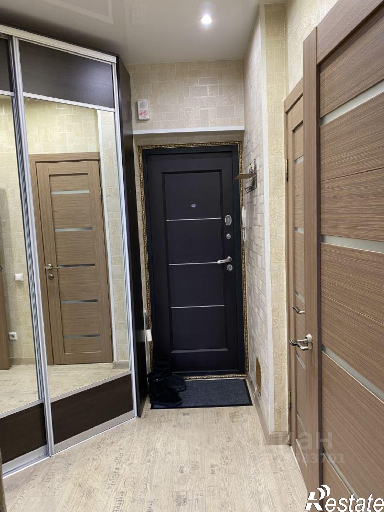 Сдать квартиру за 26 000 рублей на Троллейная улица, 14