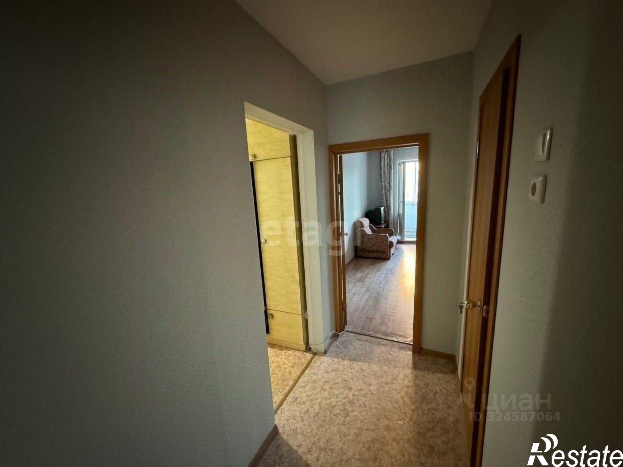 Купить квартиру за 4 000 000 рублей на улица Петухова, 168