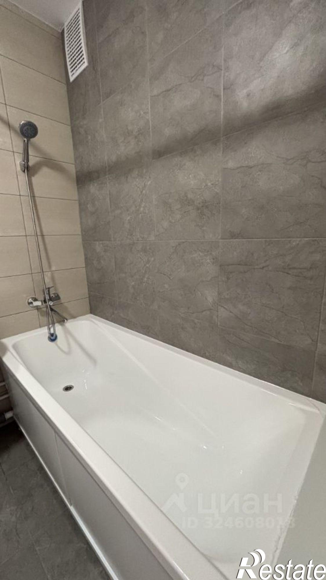 Сдать квартиру за 29 000 рублей на улица имени генерал-майора Рожкина А.Н., 5