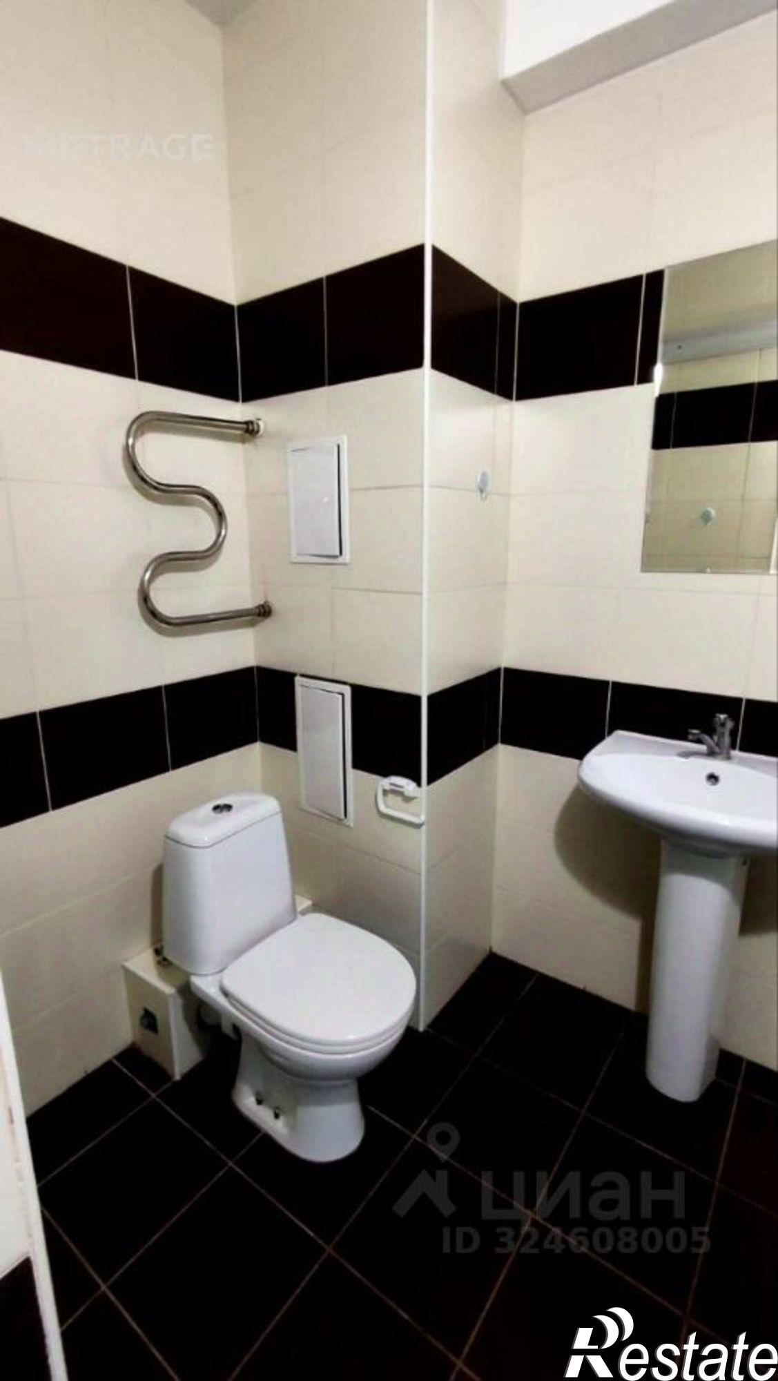 Сдать квартиру за 25 000 рублей на улица Петухова, 14