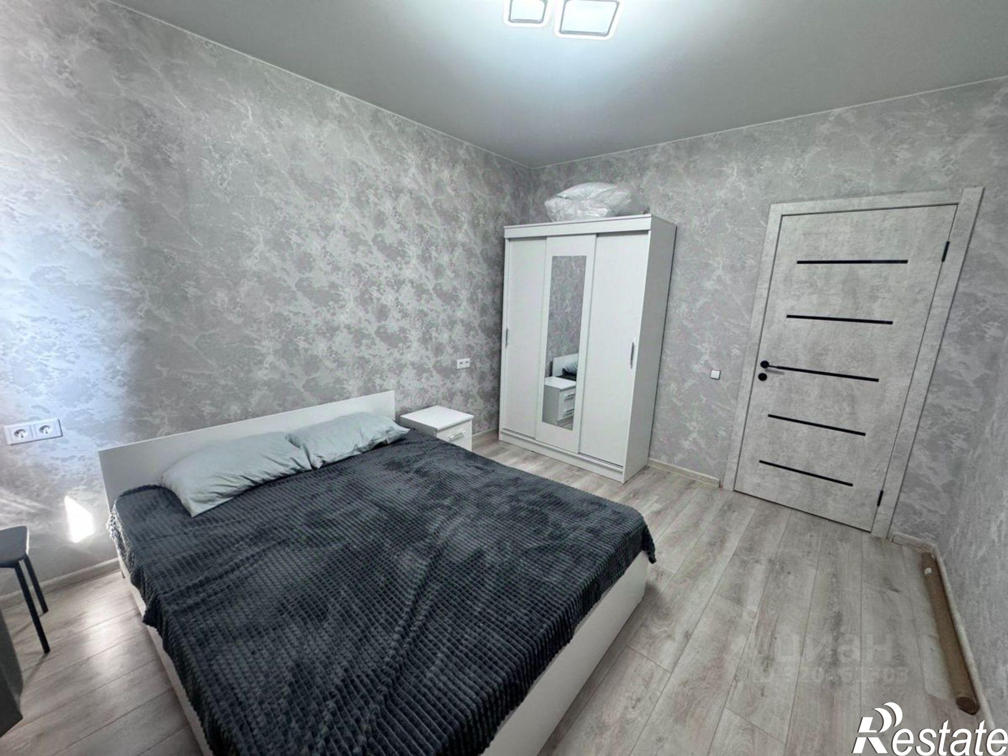 Сдать квартиру за 35 000 рублей на Новосибирск, улица Василия Клевцова, 3