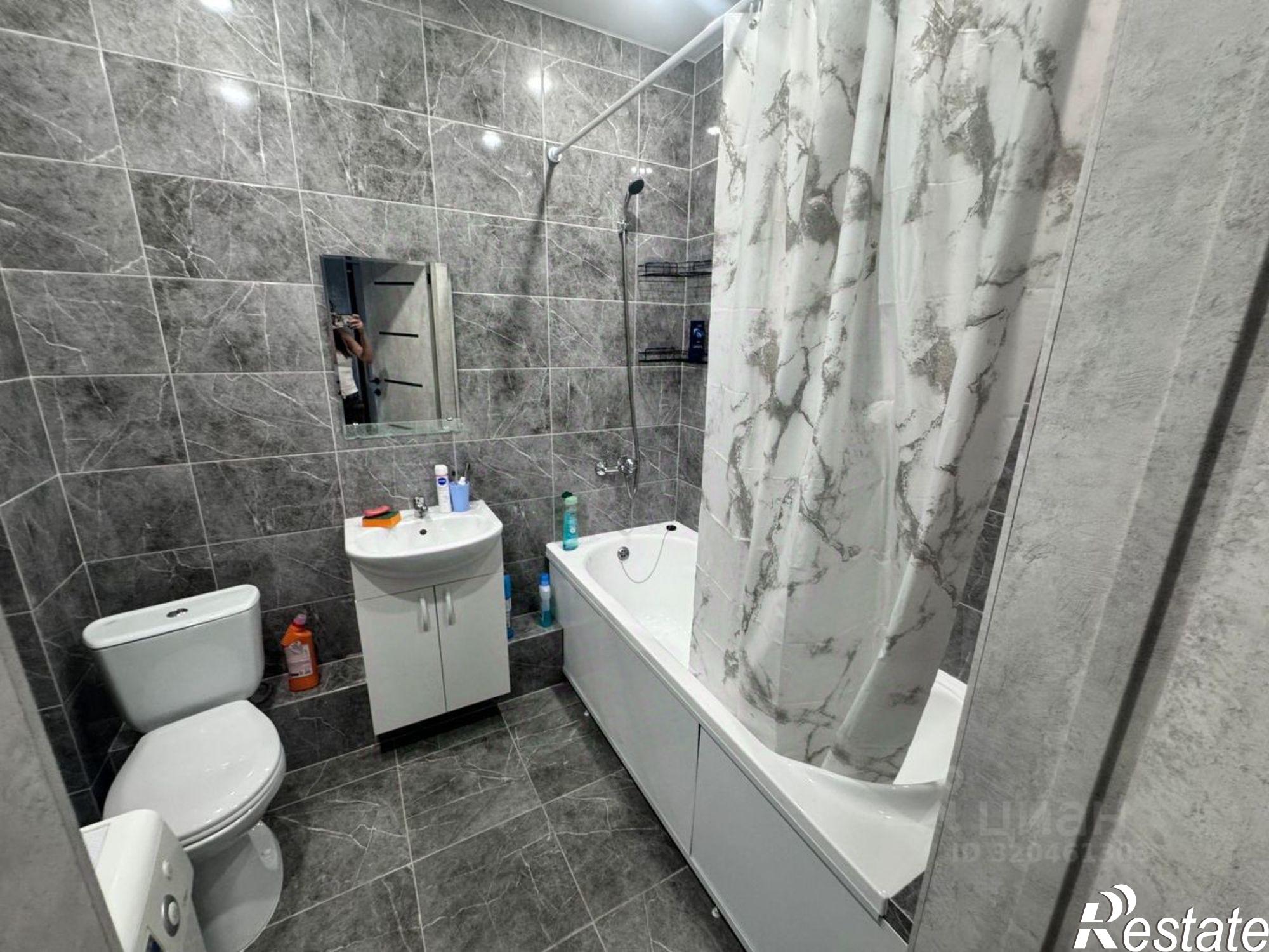 Сдать квартиру за 35 000 рублей на Новосибирск, улица Василия Клевцова, 3