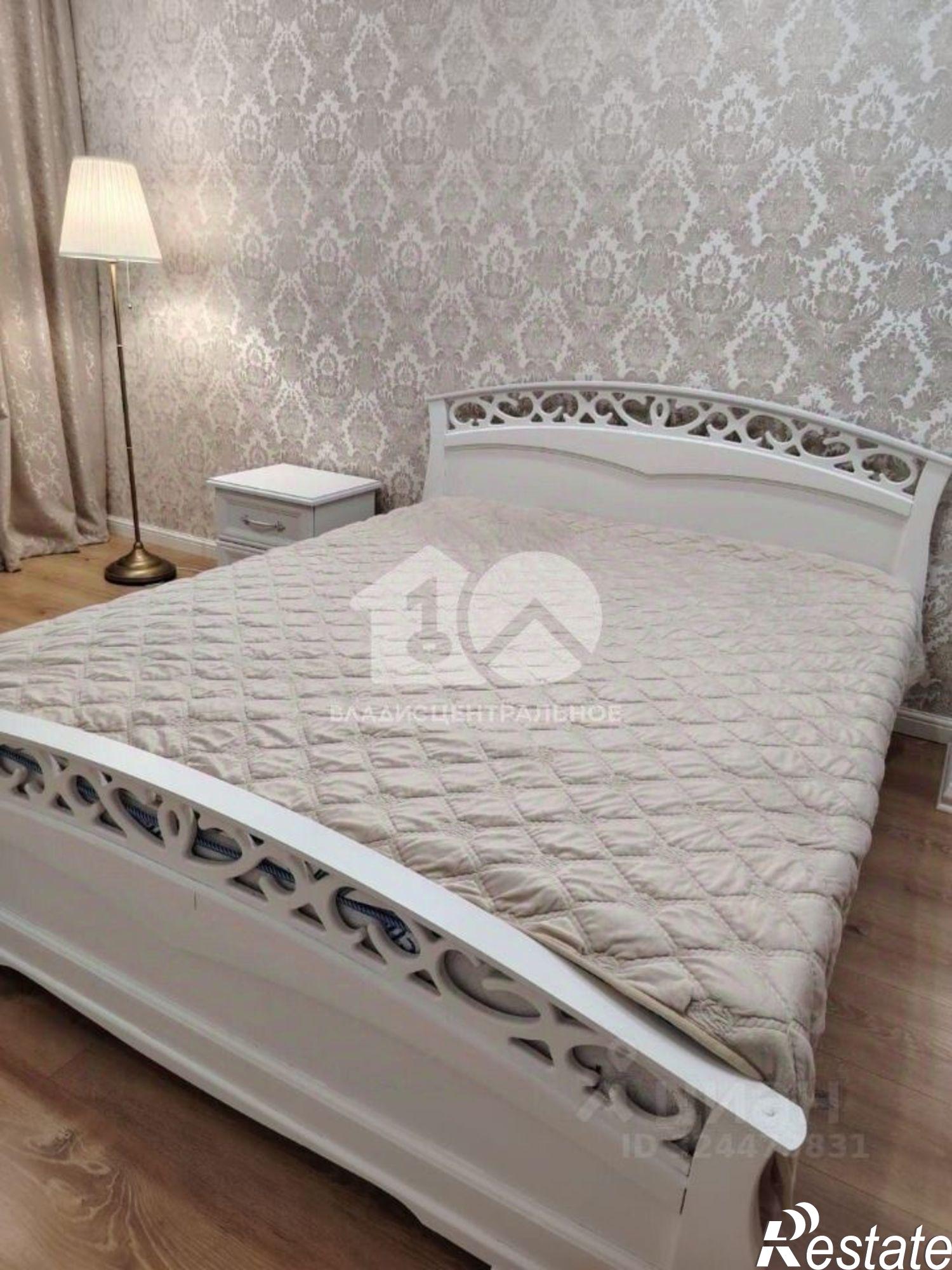 Сдать квартиру за 42 000 рублей на Новосибирск, улица Бориса Богаткова, 192А