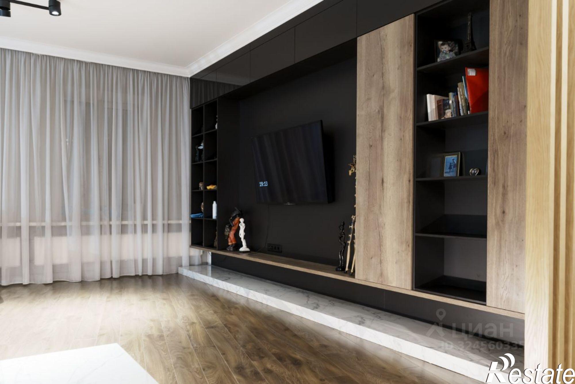 Купить квартиру за 37 000 000 рублей на Красный проспект, 153Б