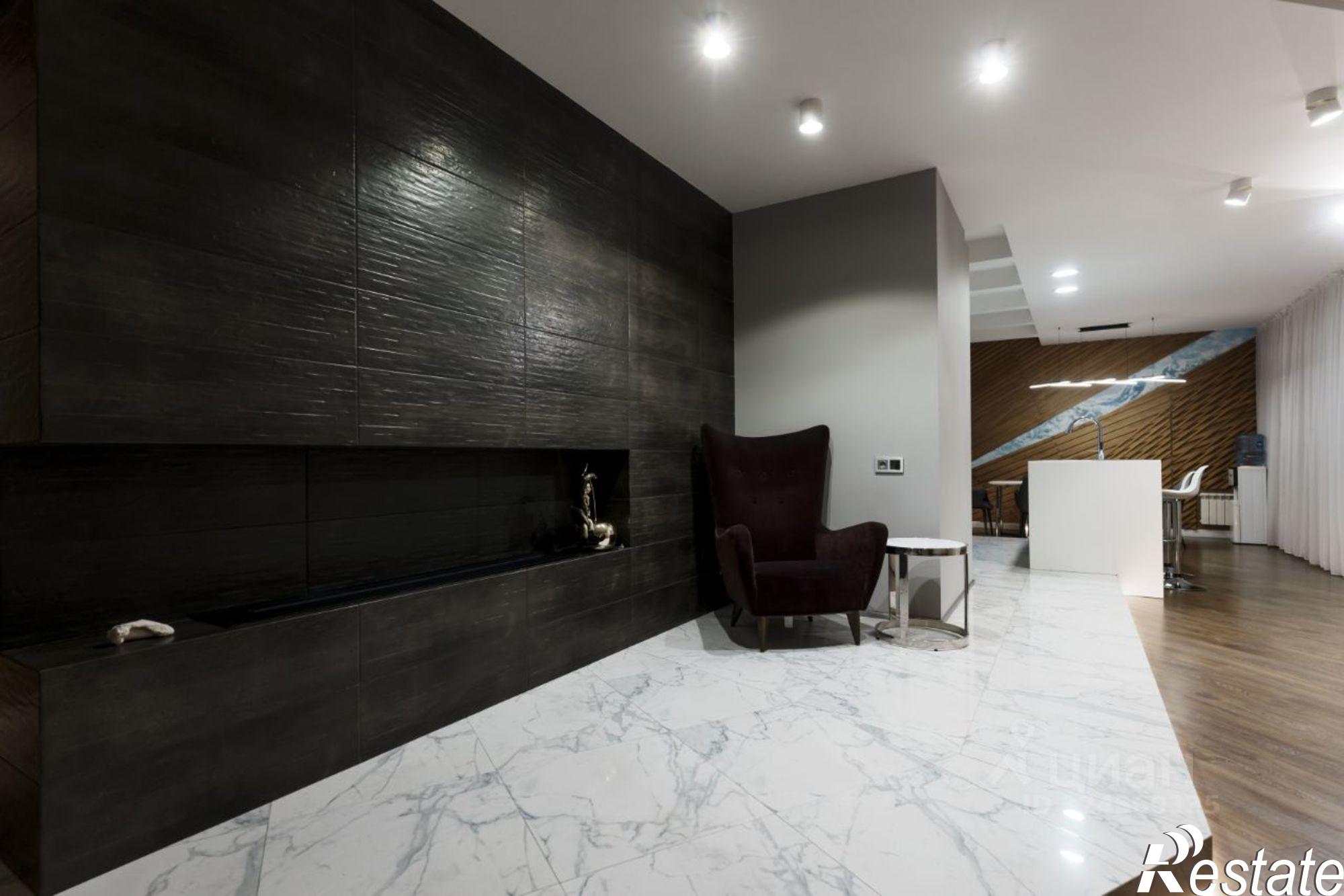 Купить квартиру за 37 000 000 рублей на Красный проспект, 153Б