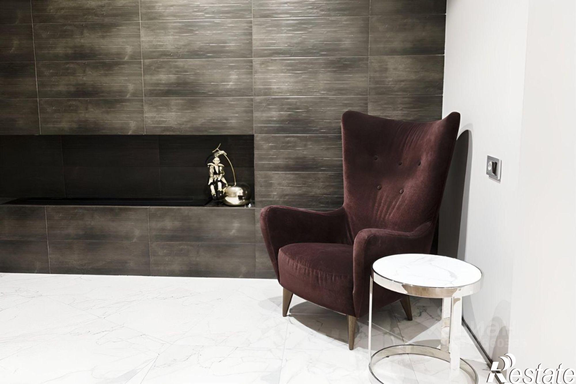 Купить квартиру за 37 000 000 рублей на Красный проспект, 153Б