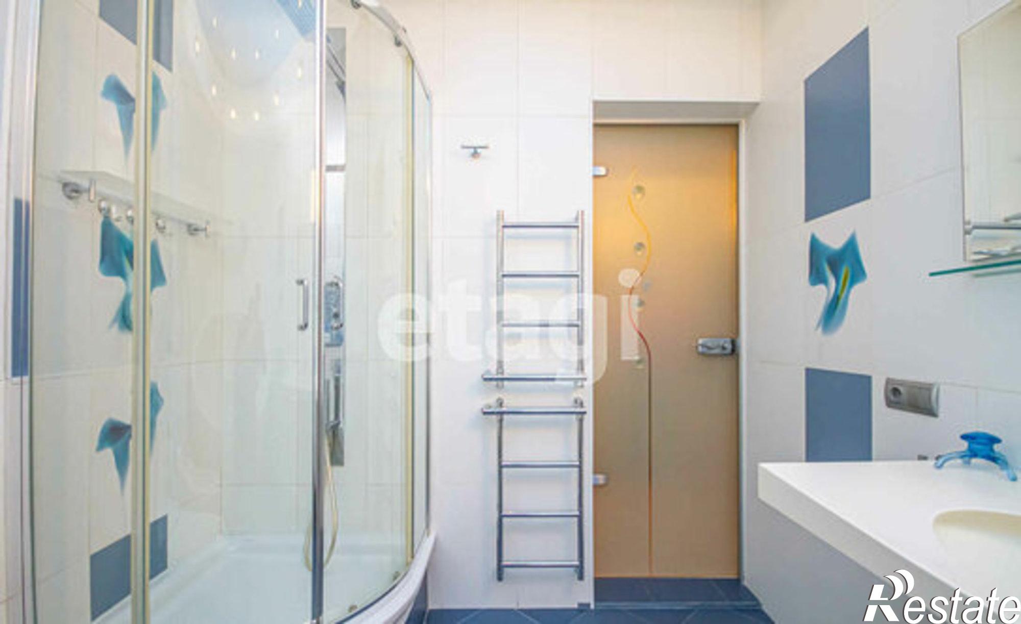 Купить квартиру за 21 500 000 рублей на улица Кирова, 27 с2