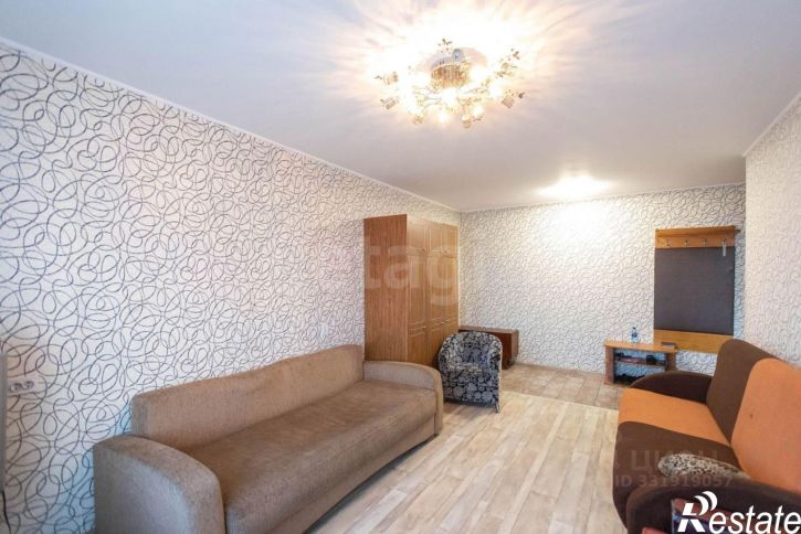 3-комн квартира мкр 4-й, 10,  д. 10