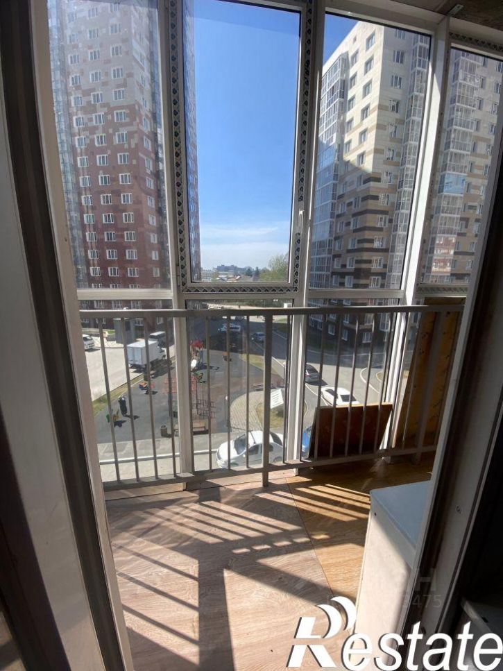 2-комн квартира улица Коминтерна, 118,  д. 118