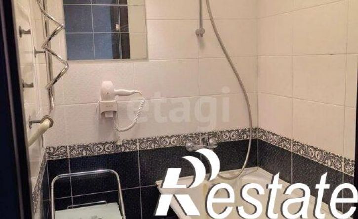 2-комн квартира улица Первопроходцев, 8,  д. 8